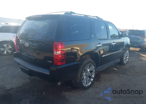 2009 Chevrolet Tahoe Ltz из США, поврежденный, VIN 1GNFK33049R280684